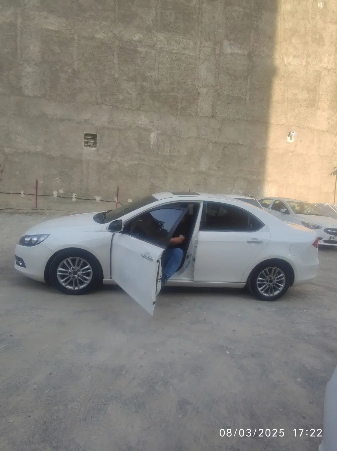 خودرو جک، J5 آگهی ann_19914580