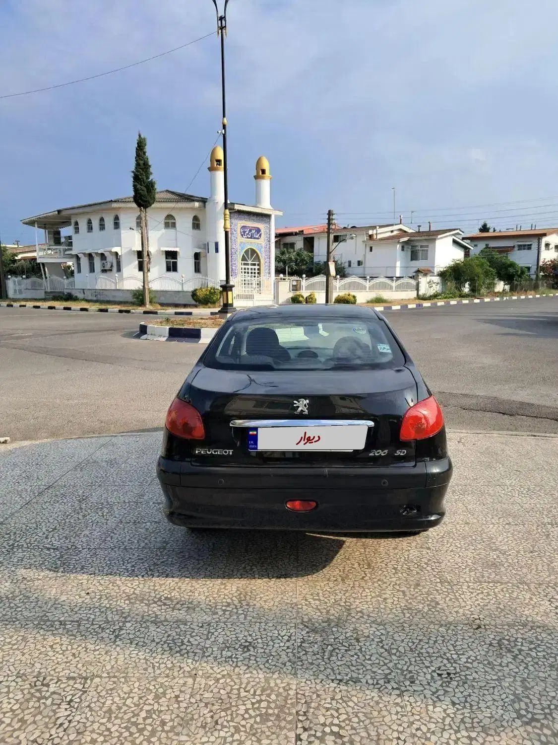 پژو ۲۰۶ صندوق دار v8 - 1396