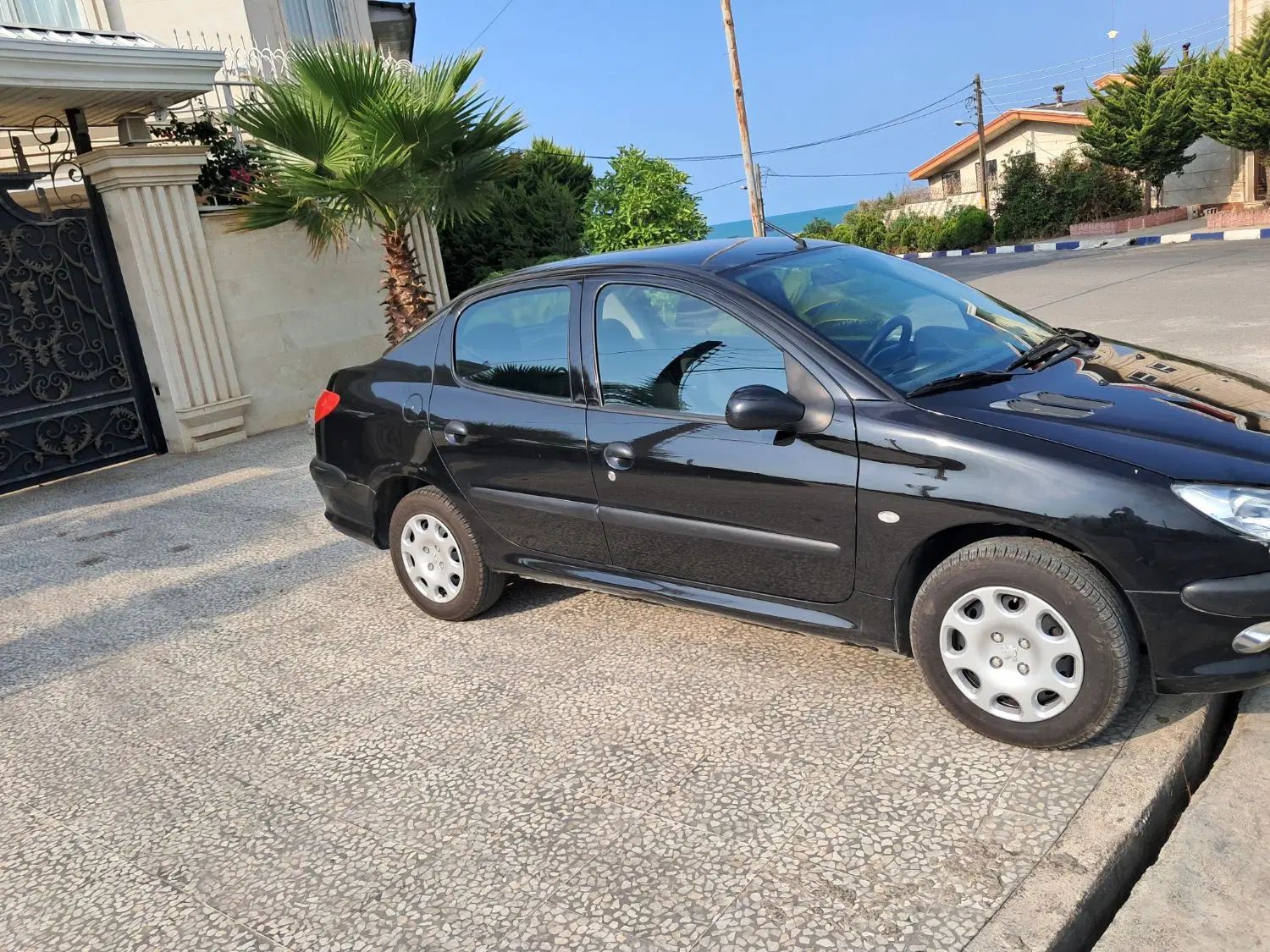 پژو ۲۰۶ صندوق دار v8 - 1396