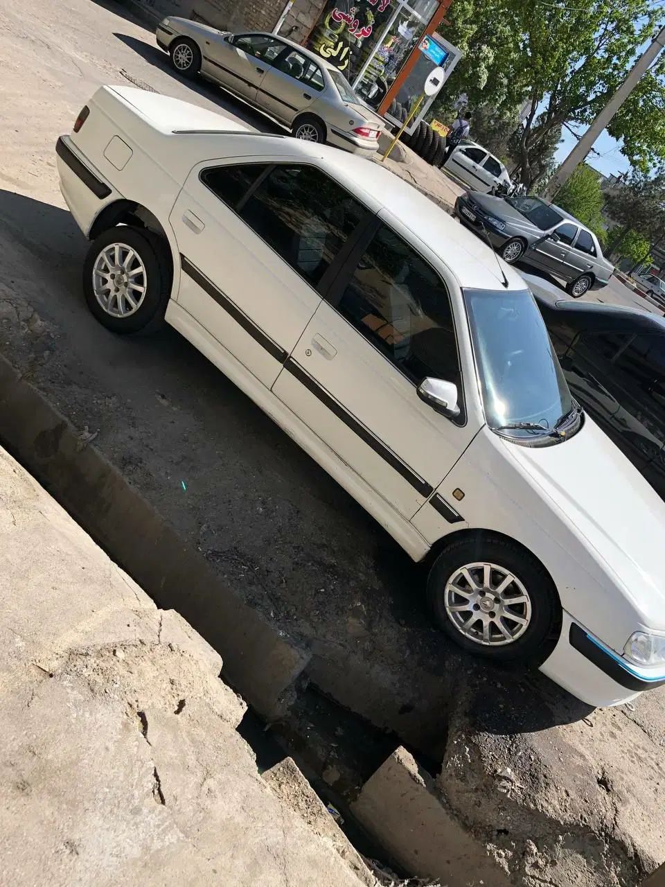 پژو پارس XU7ساده - 1388