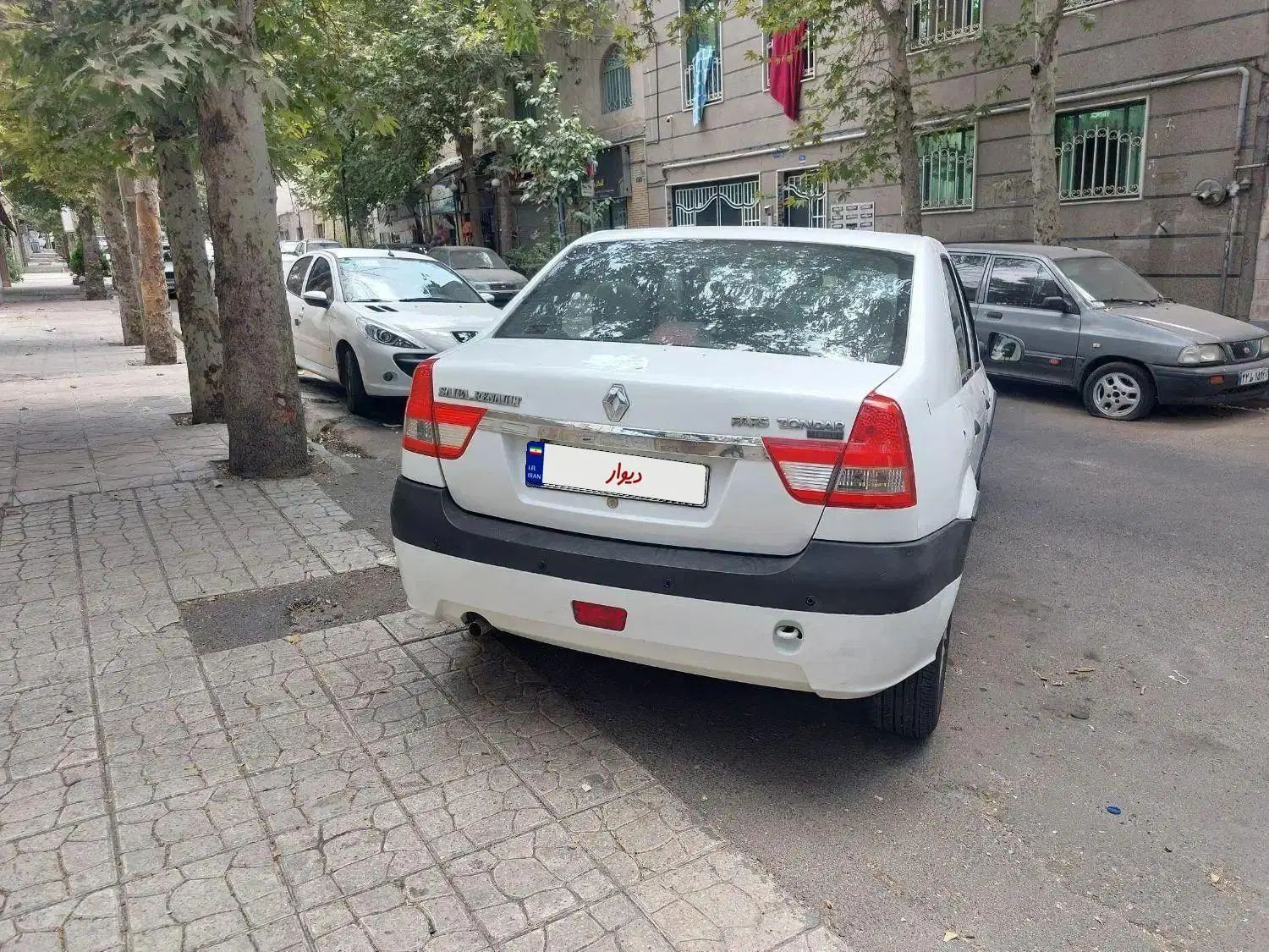 خودرو رنو، پارس تندر آگهی ann_19914817
