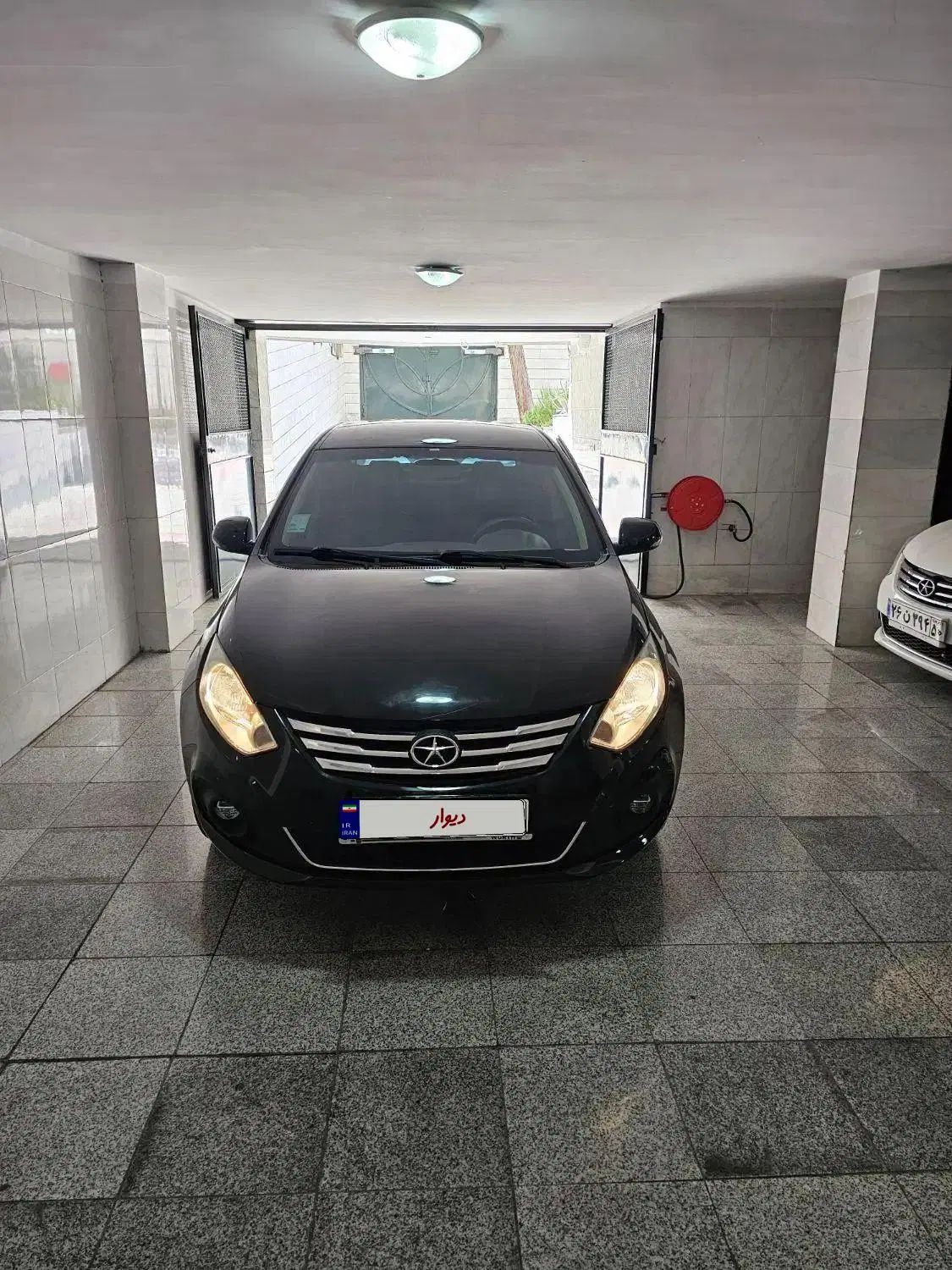 جک J4 اتوماتیک ساده - 1402
