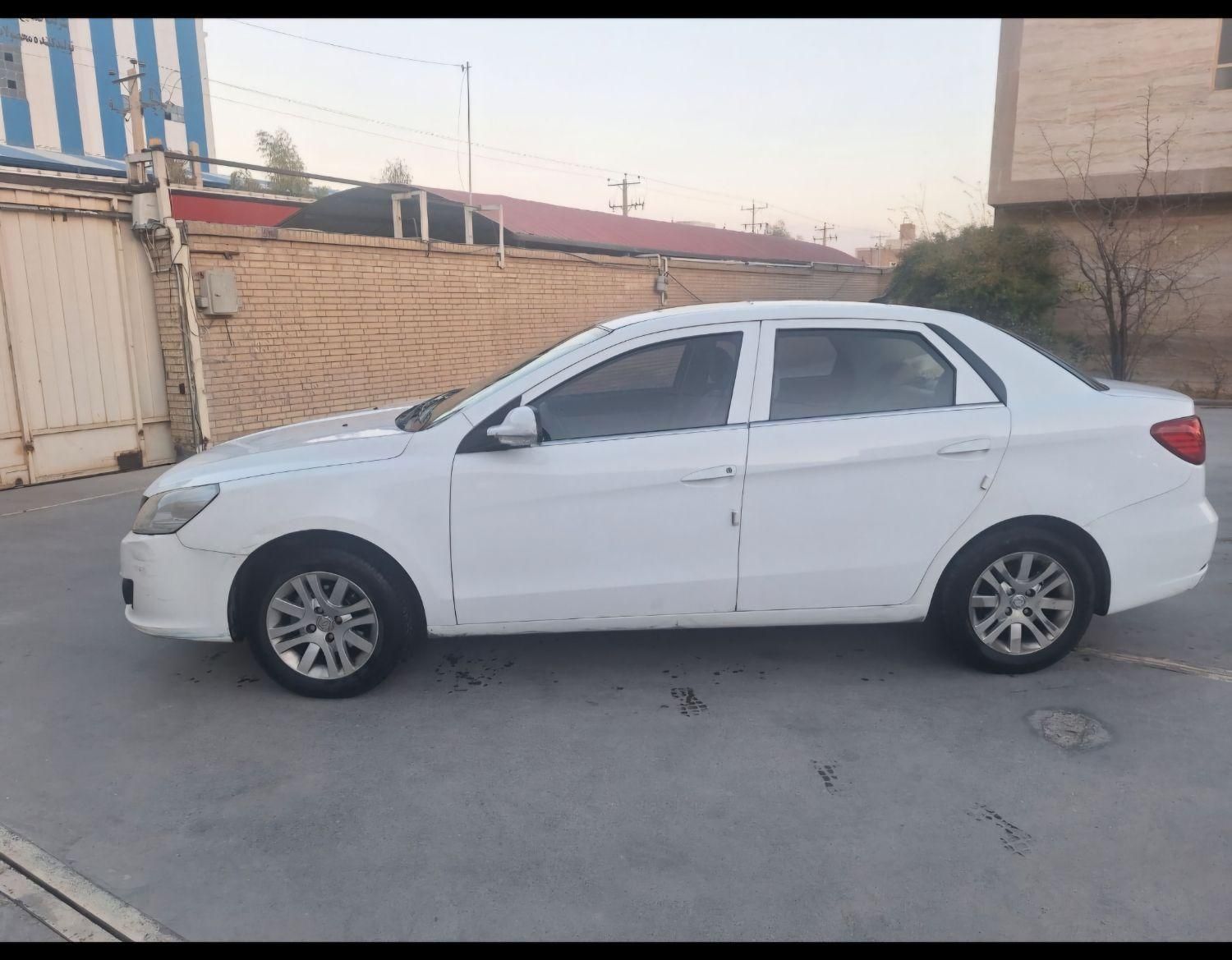 دانگ فنگ H30 کراس اتوماتیک - 1397