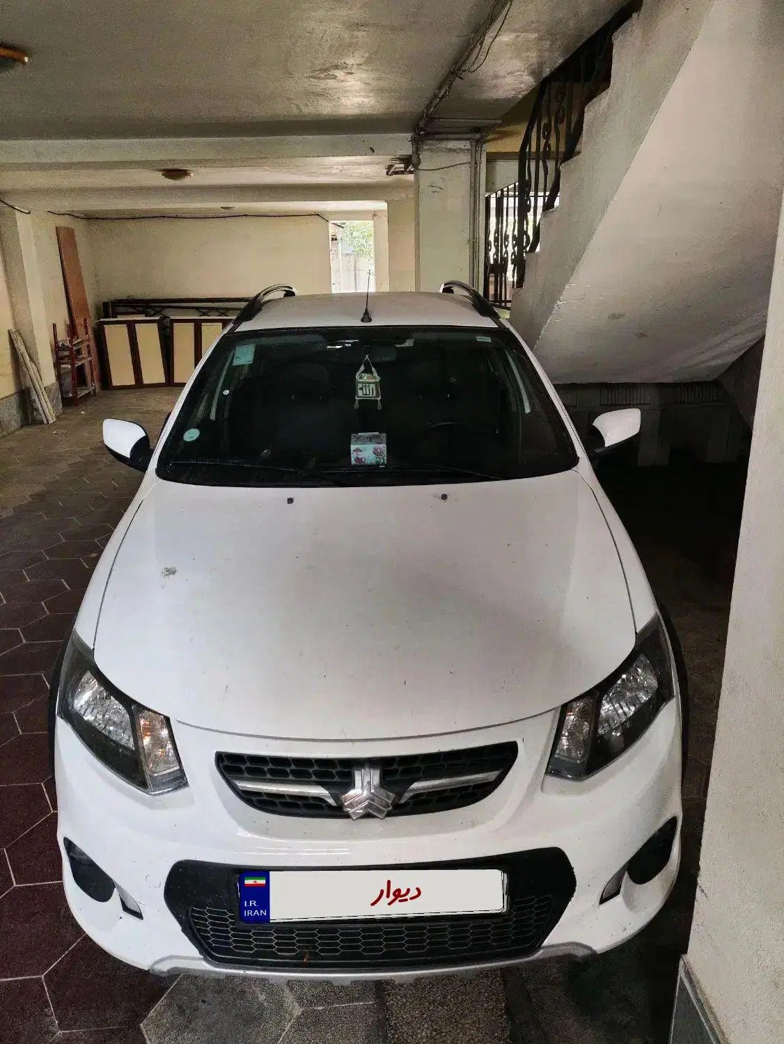 خودرو کوییک، معمولی آگهی ann_19915296