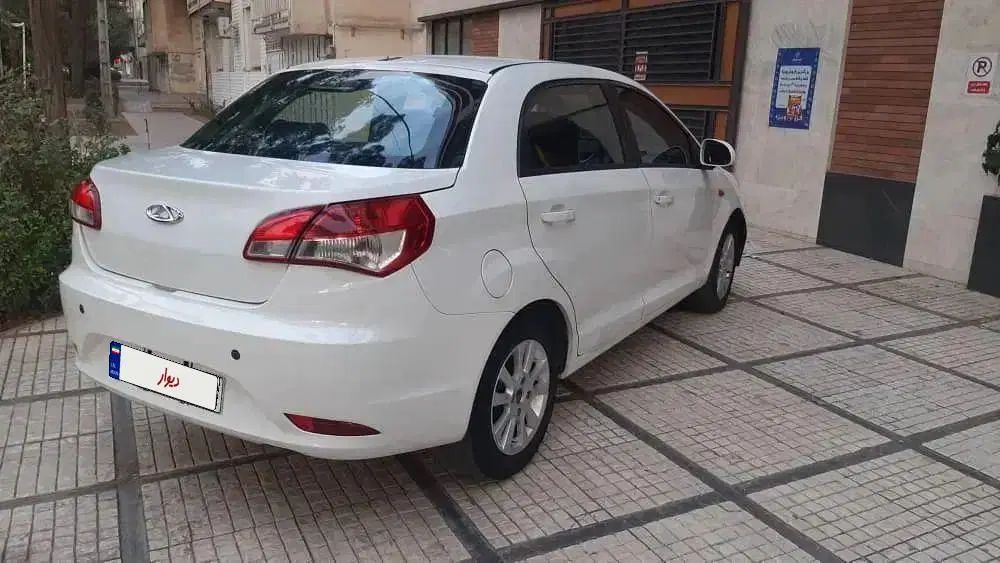 ام وی ام 315 صندوقدار اسپرت دنده‌ای - 1394