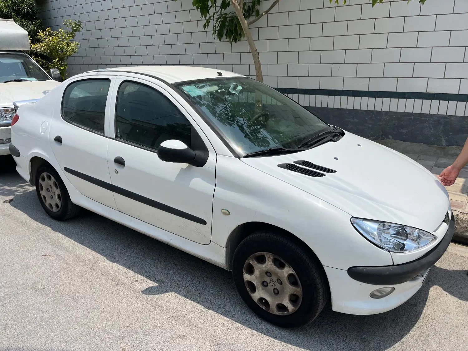 پژو ۲۰۶ صندوق دار v8 - 1394