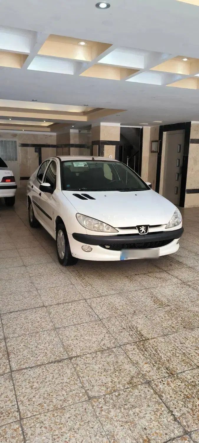 پژو ۲۰۶ صندوق دار v8 - 1395