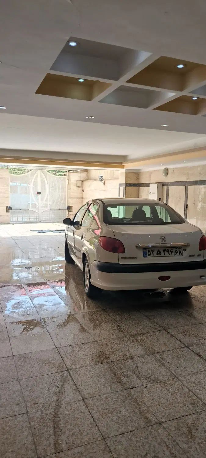 پژو ۲۰۶ صندوق دار v8 - 1395