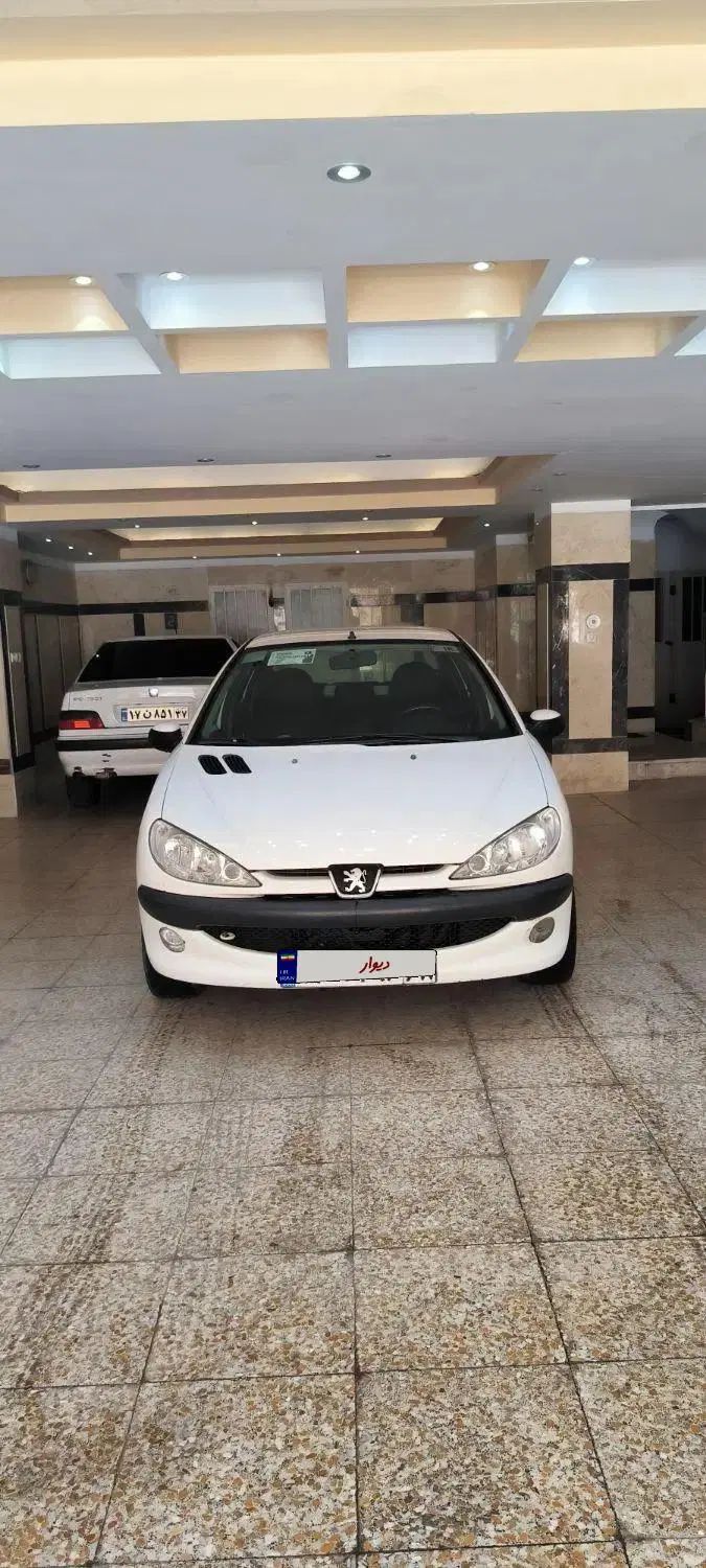 خودرو پژو، ۲۰۶ صندوق دار آگهی ann_19915529