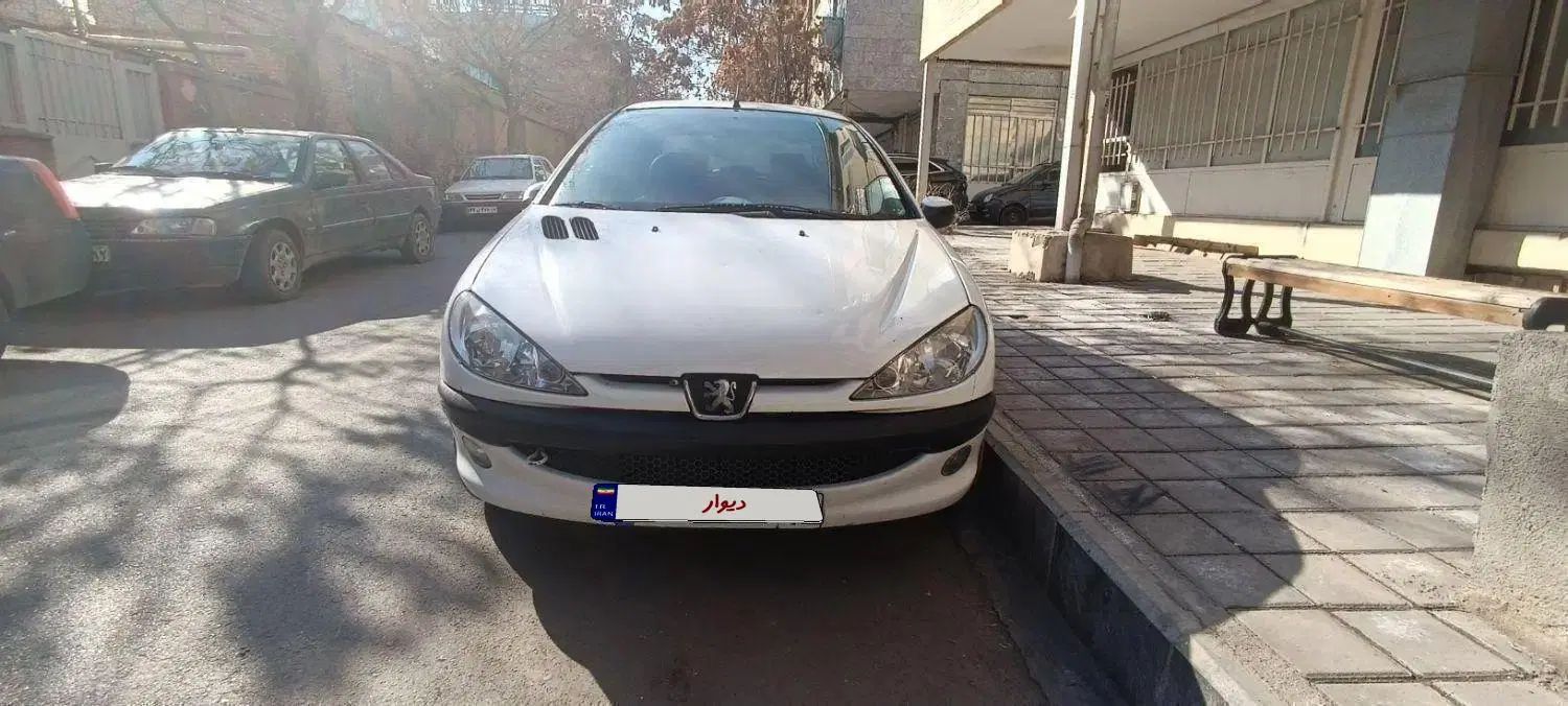 پژو ۲۰۶ صندوق دار v8 - 1390