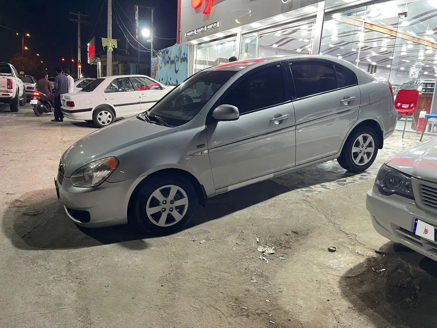 هیوندای اکسنت جی‌ال‌اس - 2009