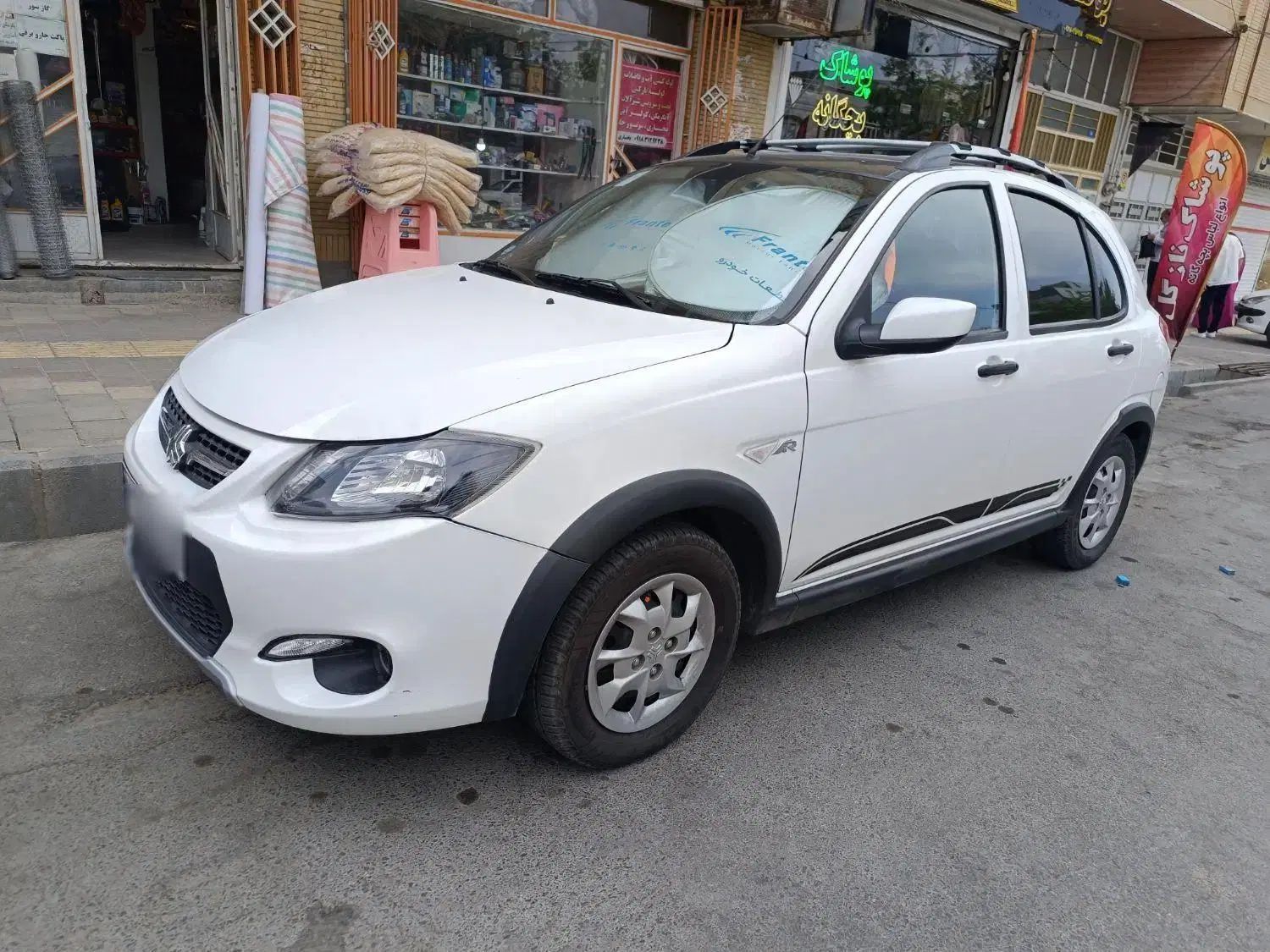خودرو کوییک، R آگهی ann_19915994