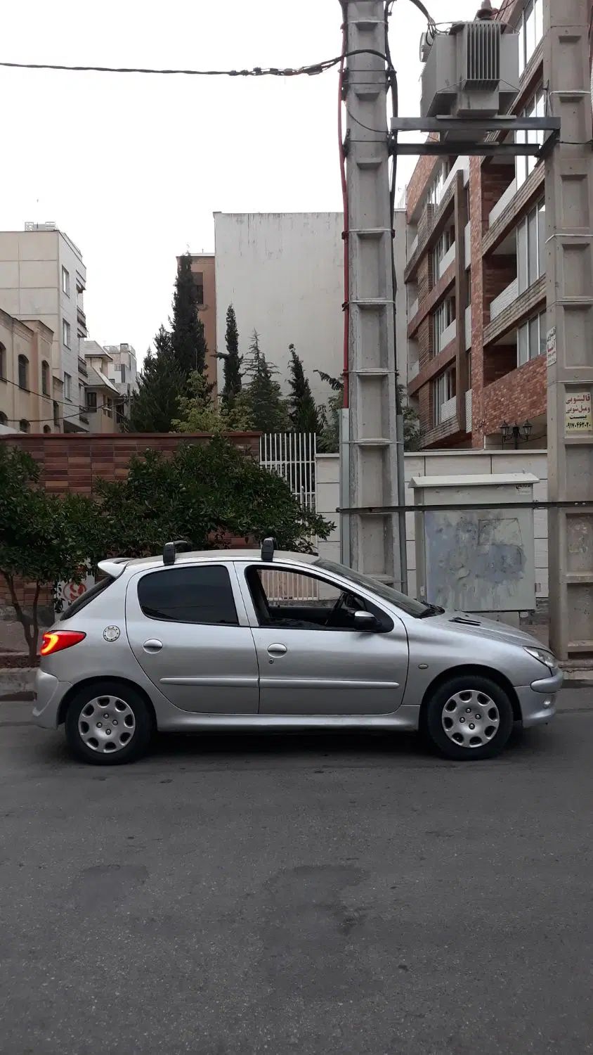 پژو 206 تیپ 3 - 1385