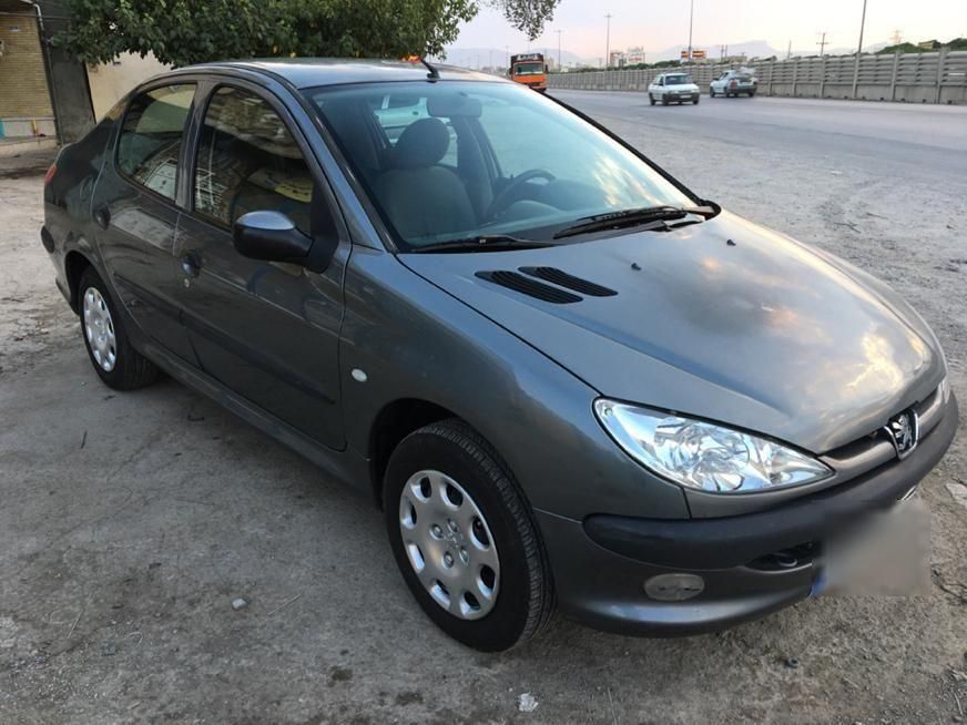 پژو ۲۰۶ صندوق دار v8 - 1393