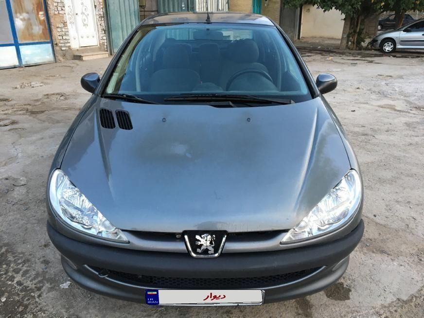پژو ۲۰۶ صندوق دار v8 - 1393