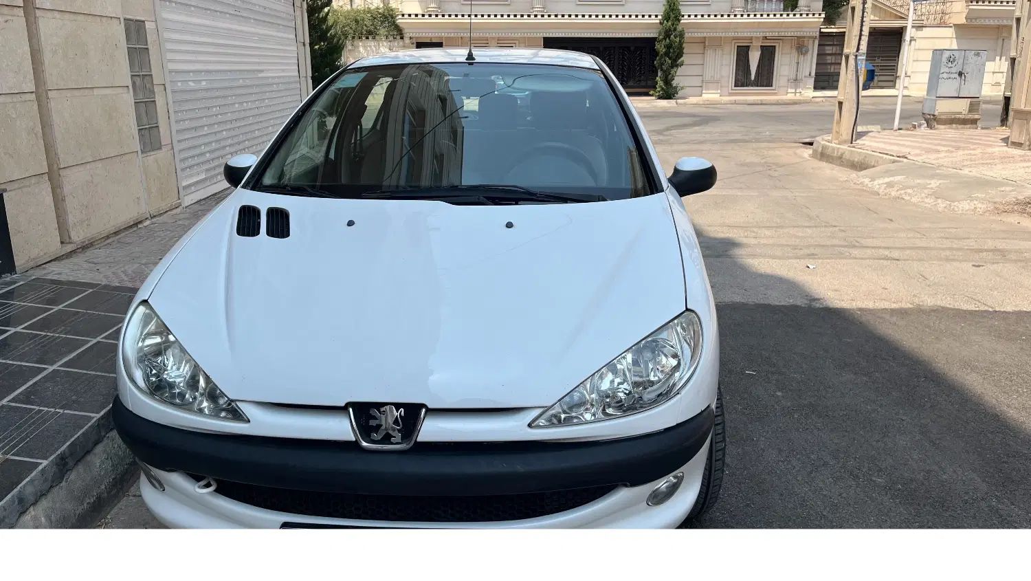 پژو ۲۰۶ صندوق دار v8 - 1398