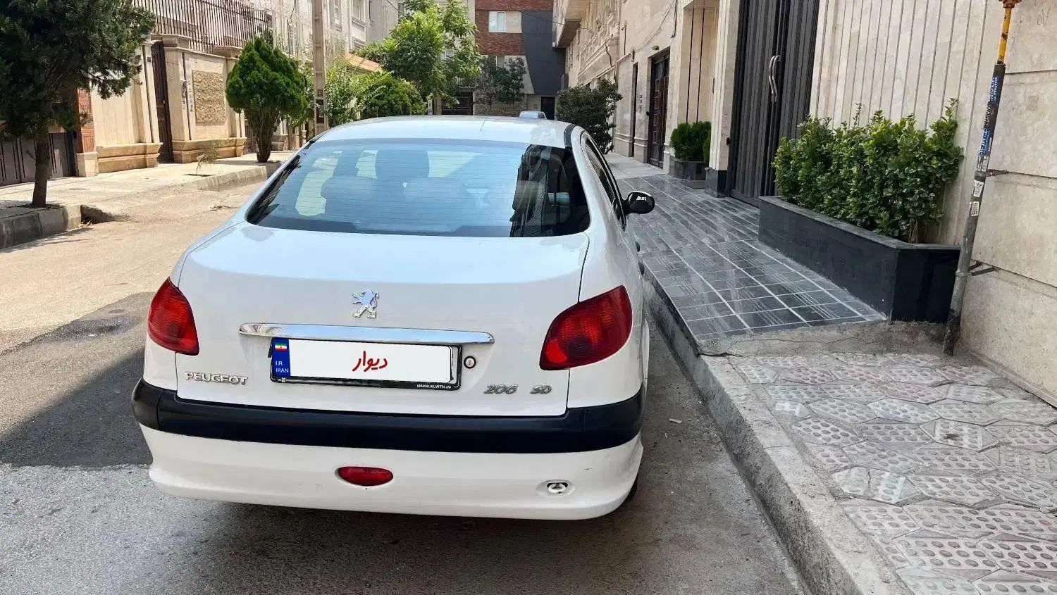 خودرو پژو، ۲۰۶ صندوق دار آگهی ann_19916504