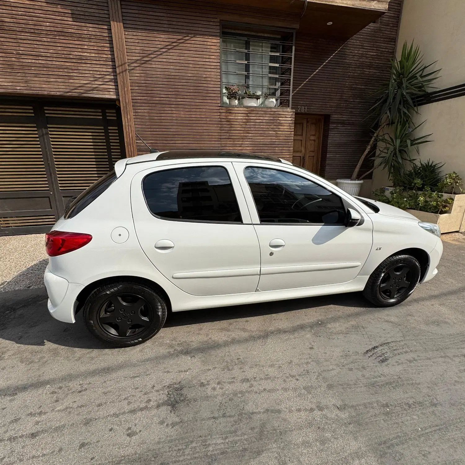 خودرو پژو، 207 آگهی ann_19916952