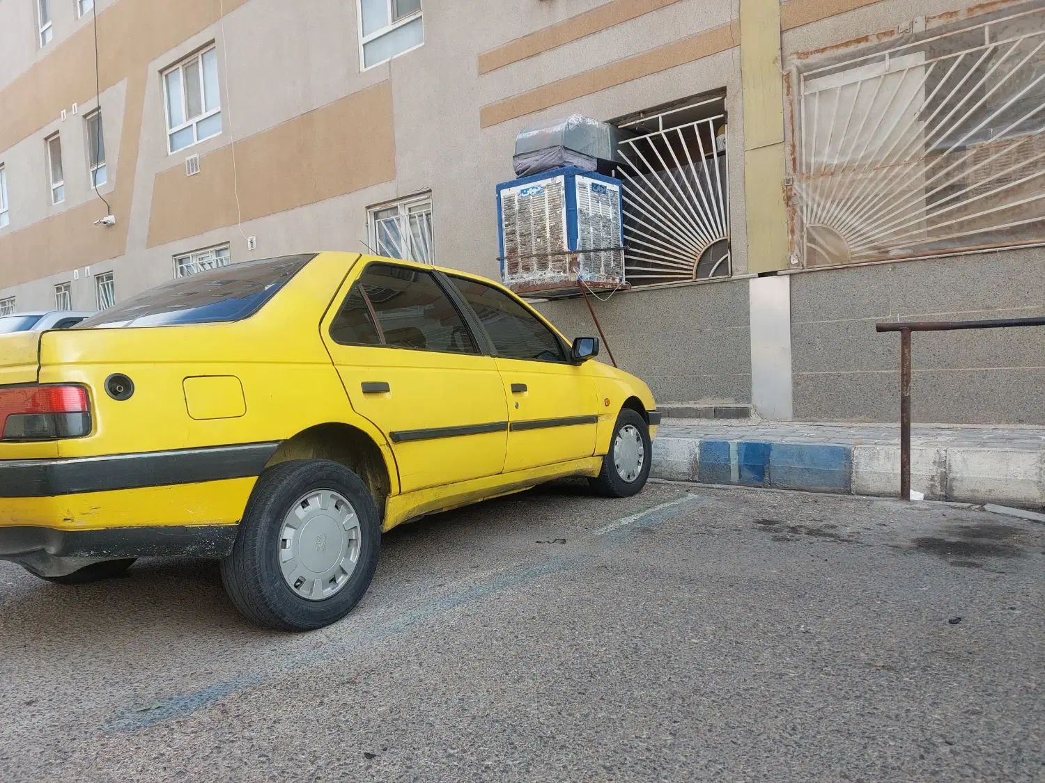 پژو 405 GLX - 1386