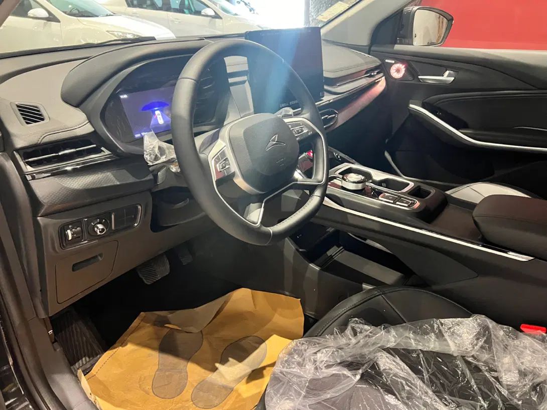 کی ام سی X5 ۱.۵ لیتر توربو - 2025