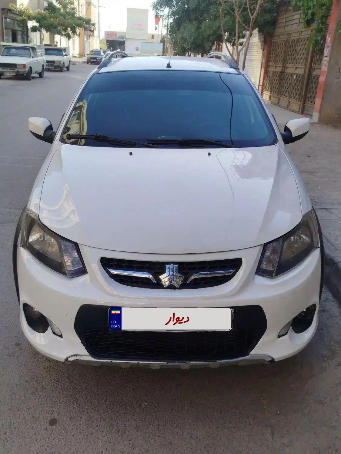 خودرو کوییک، معمولی آگهی ann_19917480