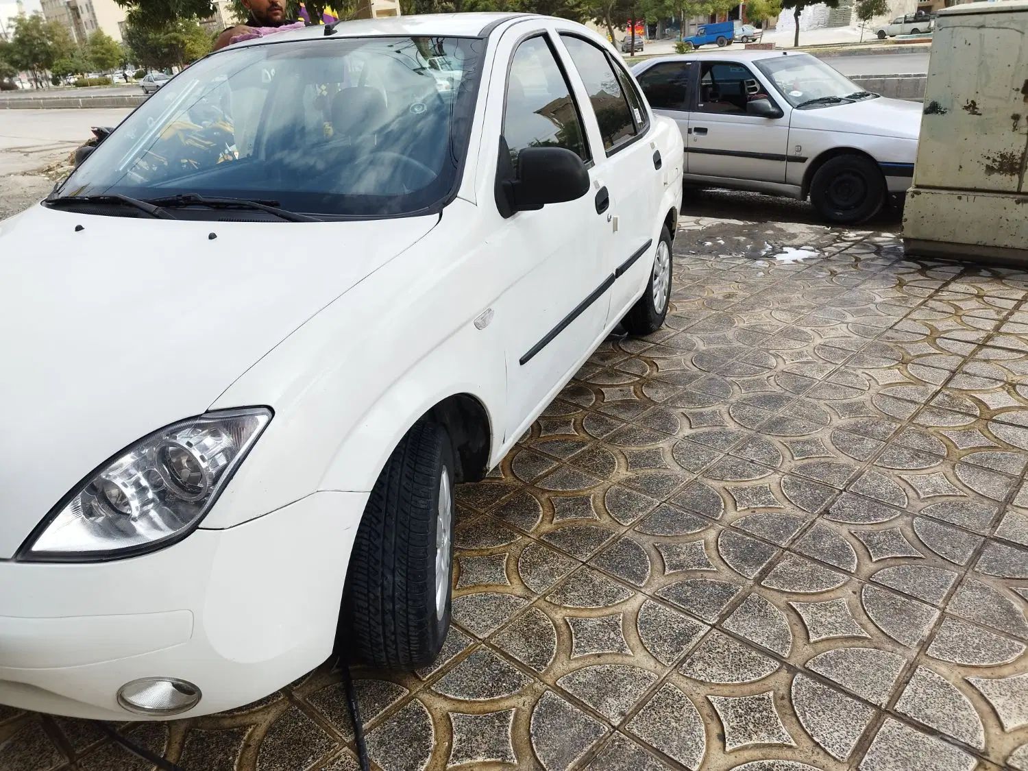 تیبا صندوق دار SX - 1393