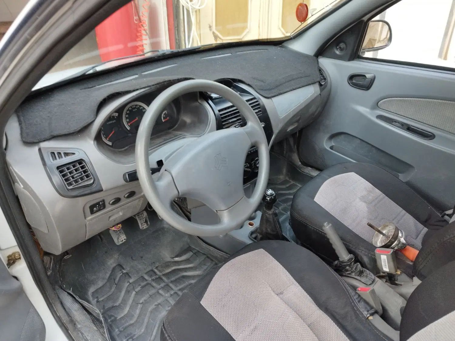 تیبا صندوق دار SX - 1393