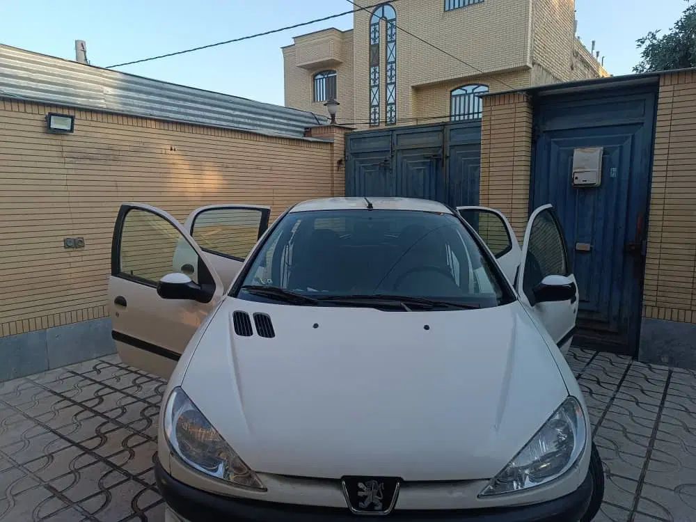 پژو ۲۰۶ صندوق دار v8 - 1387