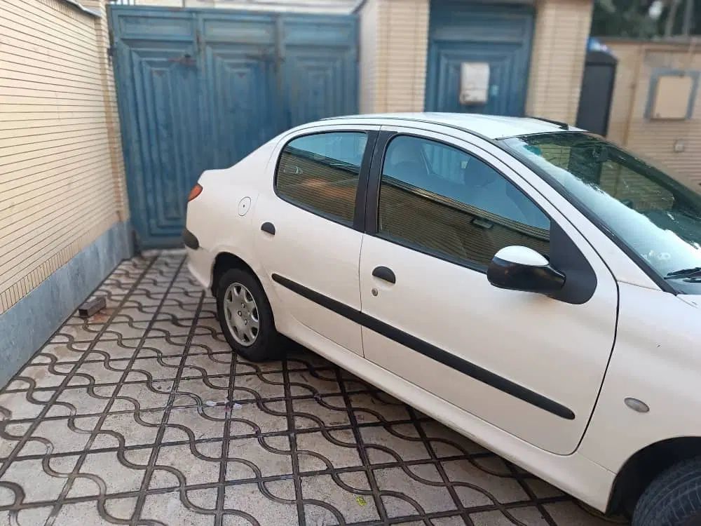پژو ۲۰۶ صندوق دار v8 - 1387