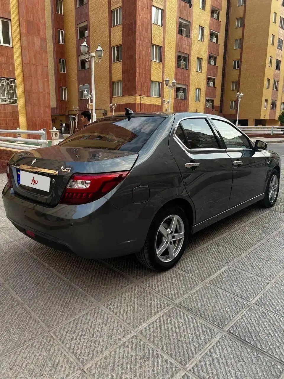 دنا پلاس توربو اتوماتیک - 1402