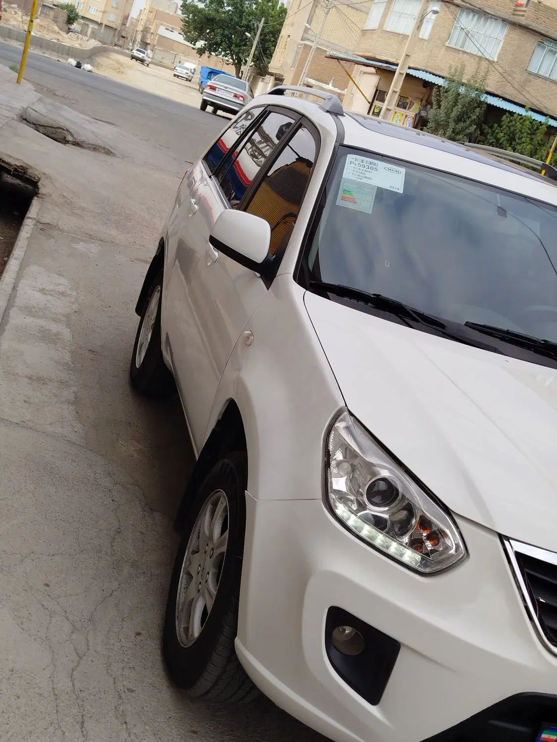 ام وی ام X33 دنده‌ای ساده - 1395