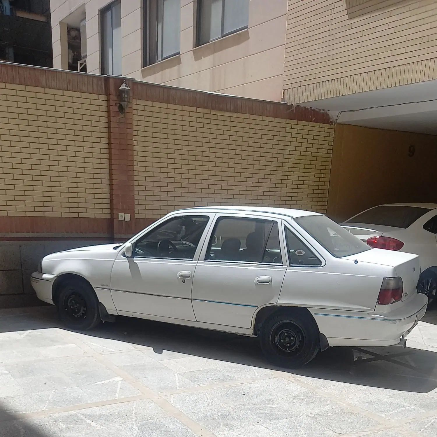 دوو سیلو سدان - 1380
