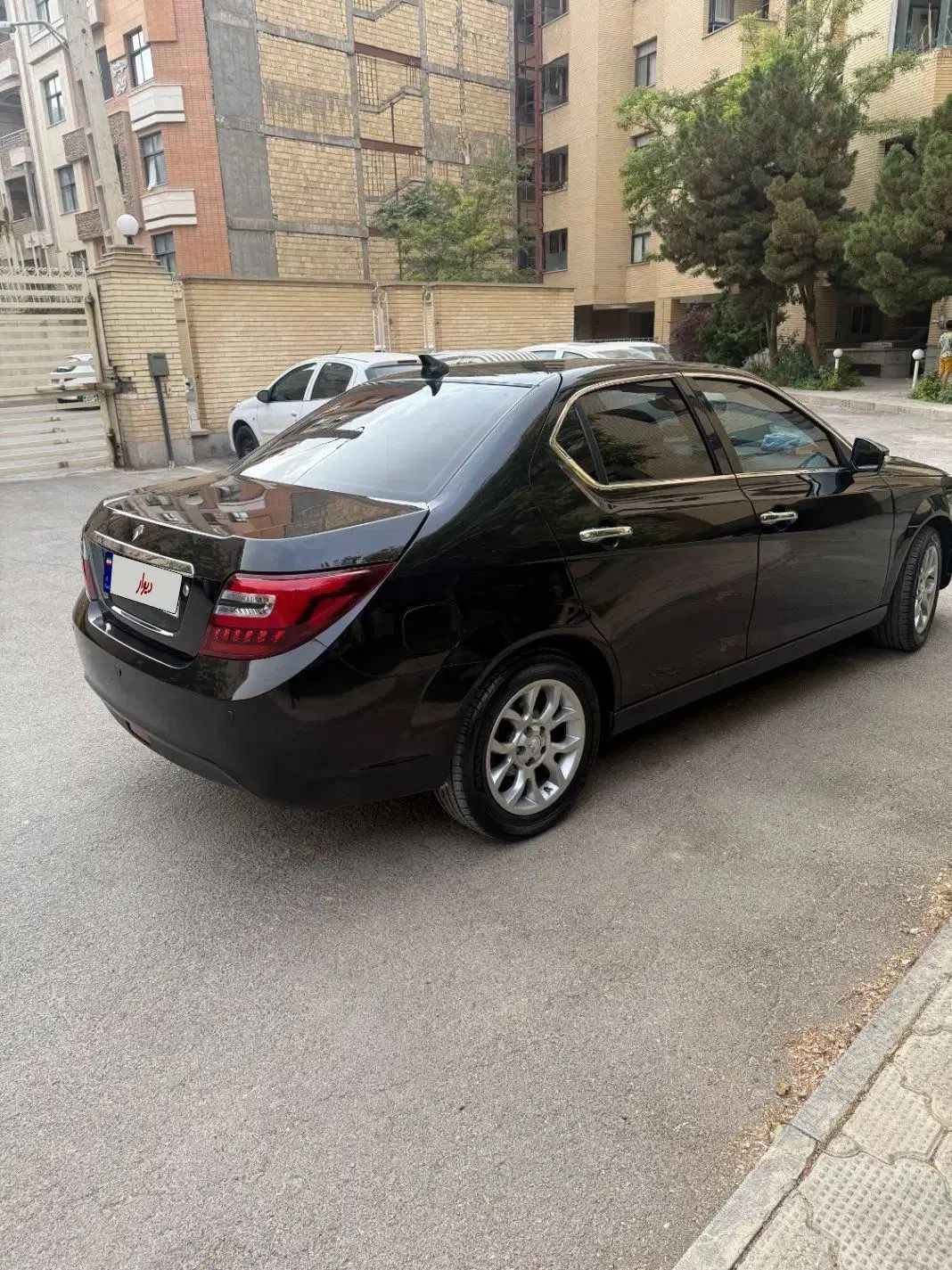 دنا پلاس توربو اتوماتیک - 1401