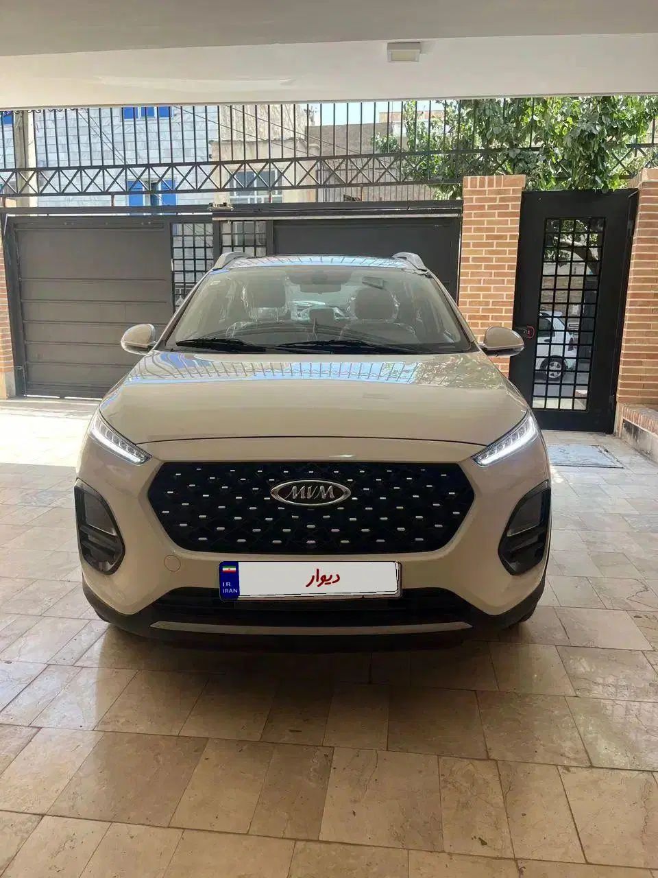 ام وی ام X22 پرو اتوماتیک اکسلنت - 1404