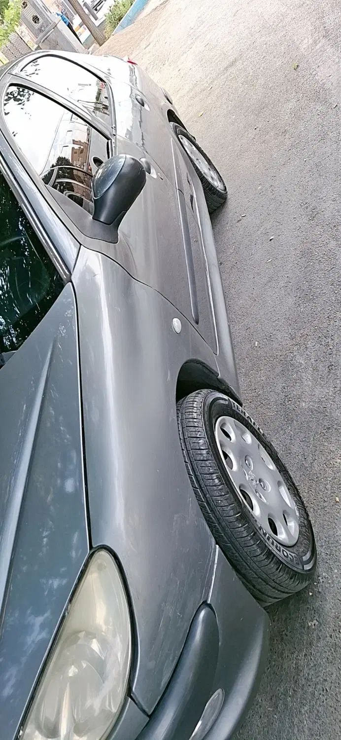 پژو ۲۰۶ صندوق دار v8 - 1386