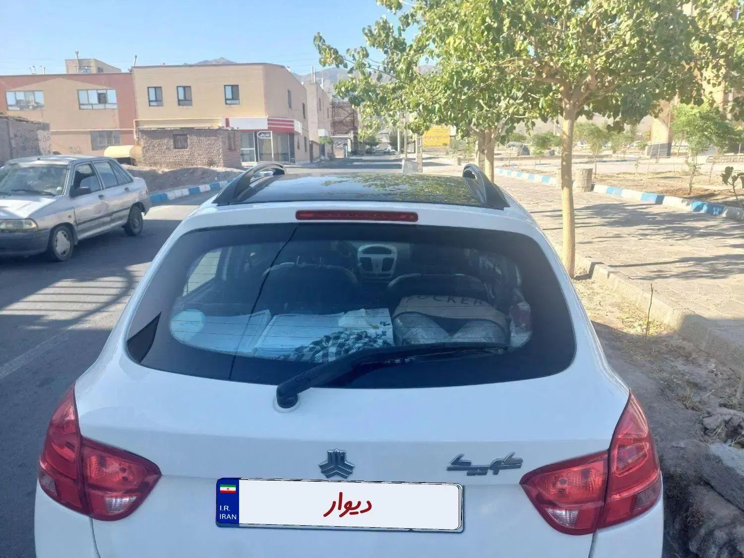 خودرو کوییک، R آگهی ann_19918538