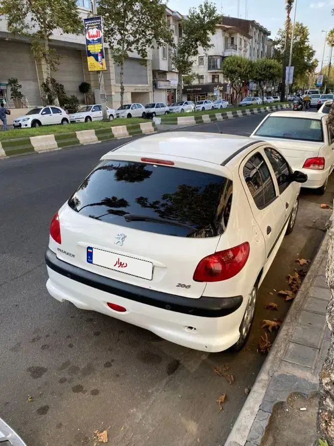 پژو 206 تیپ 2 - 1396