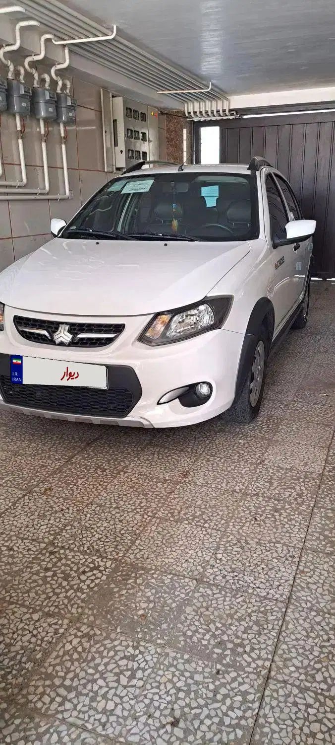 خودرو کوییک، معمولی آگهی ann_19918612
