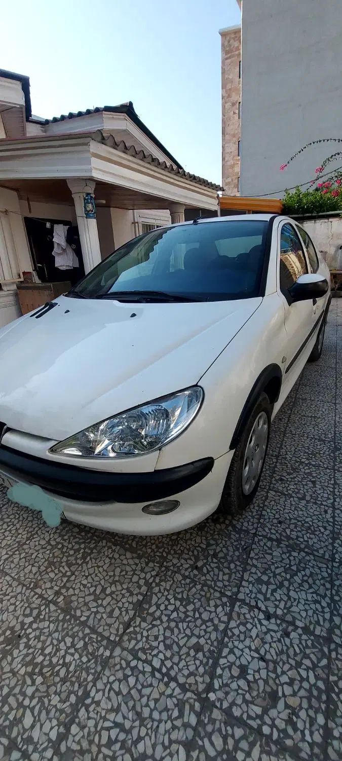 پژو ۲۰۶ صندوق دار v8 - 1395