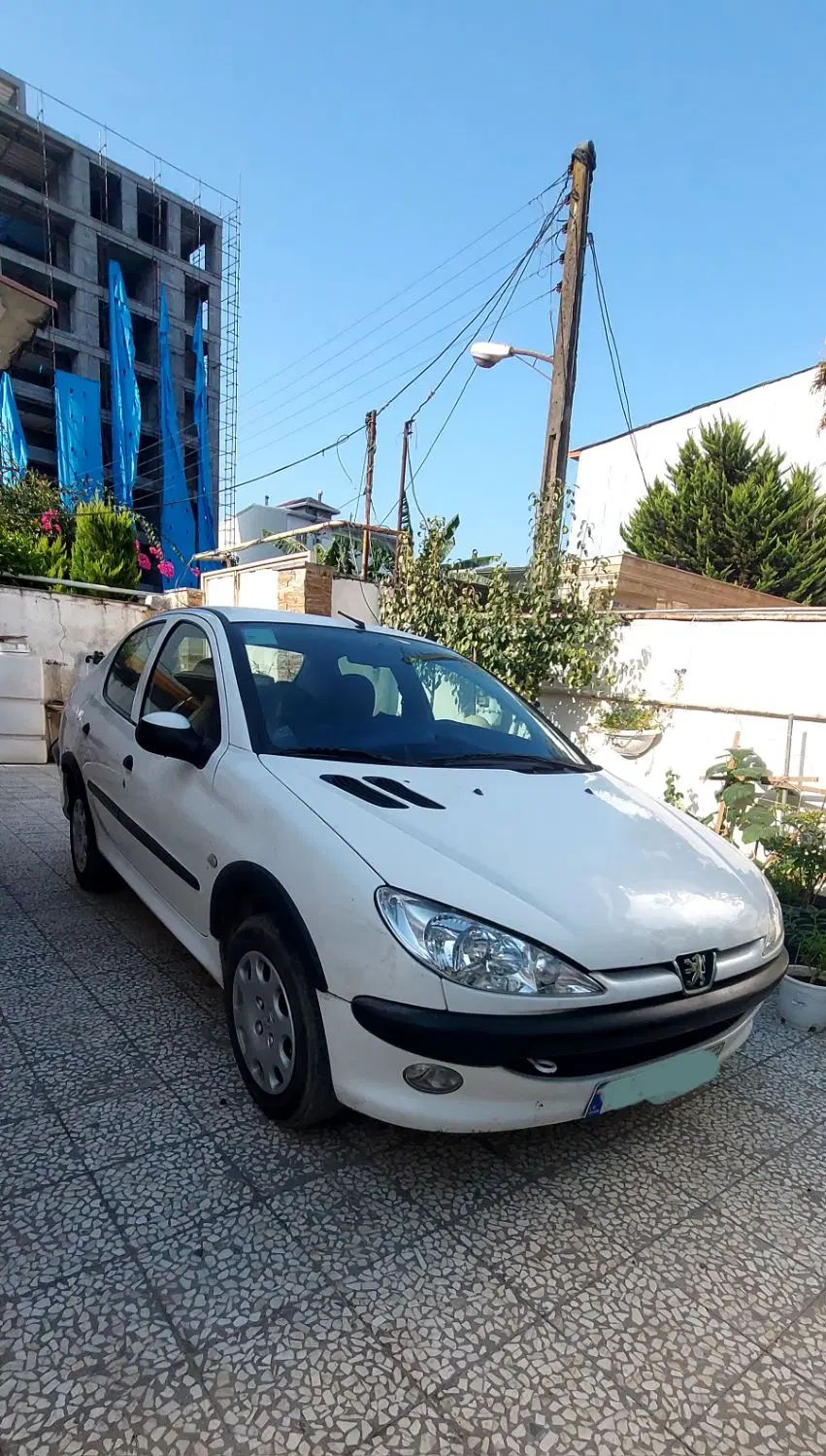 پژو ۲۰۶ صندوق دار v8 - 1395