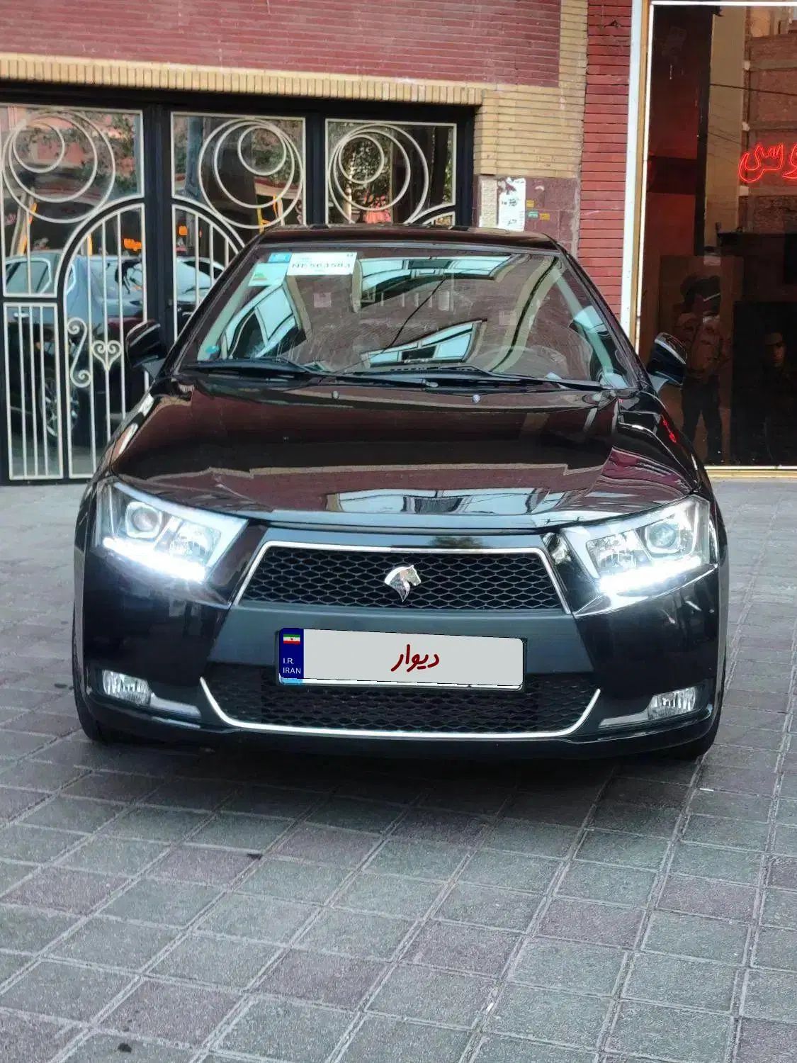 دنا پلاس توربو اتوماتیک - 1401