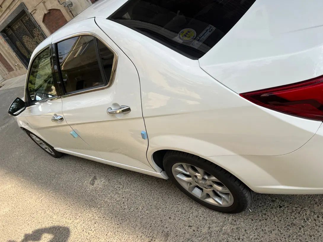دنا پلاس توربو اتوماتیک - 1402