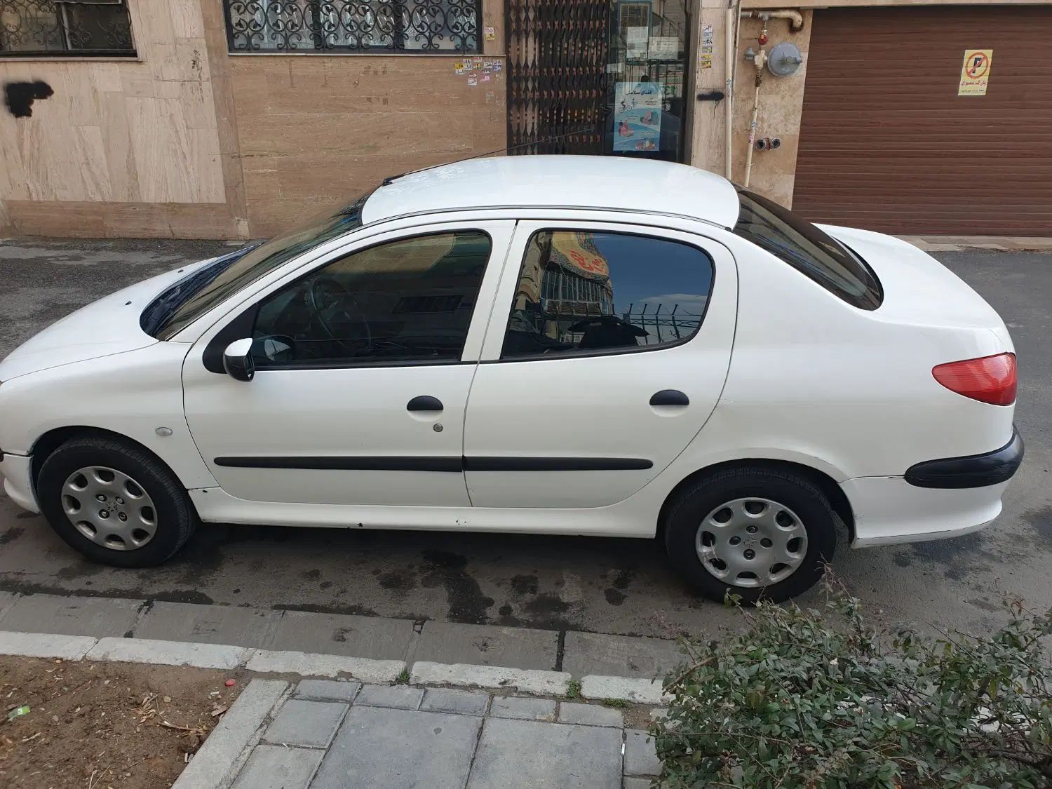 پژو ۲۰۶ صندوق دار v9 - 1388