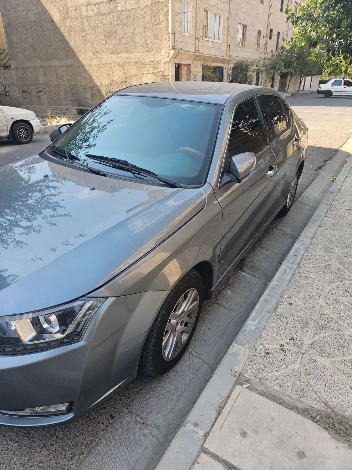 دنا پلاس تیپ ۲ سانروف ۴ ایربگ - 1399