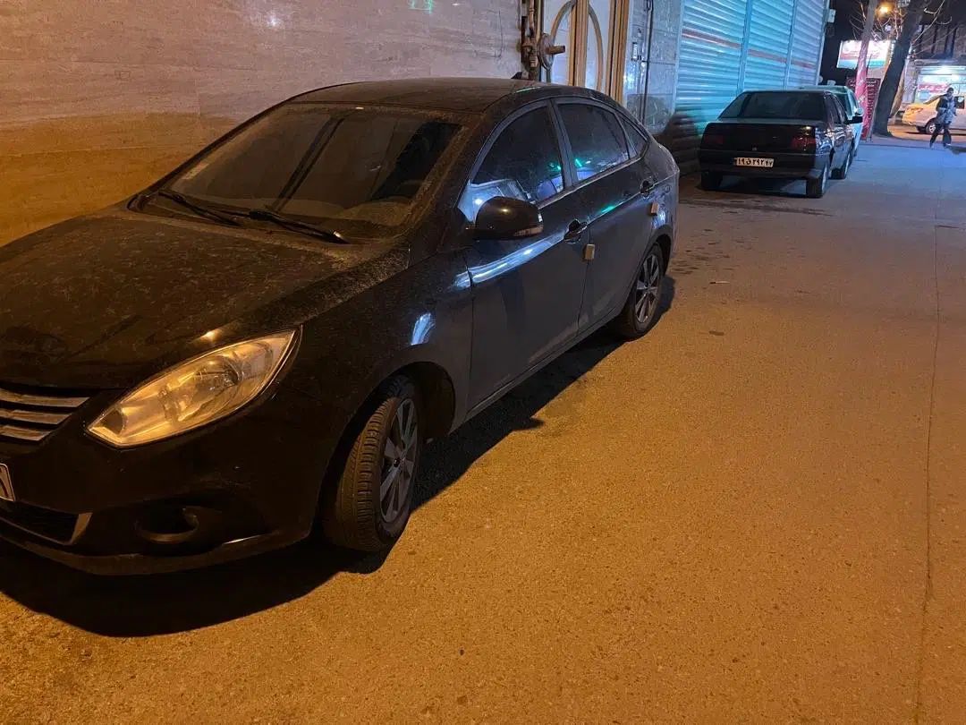 جک J4 اتوماتیک ساده - 1402