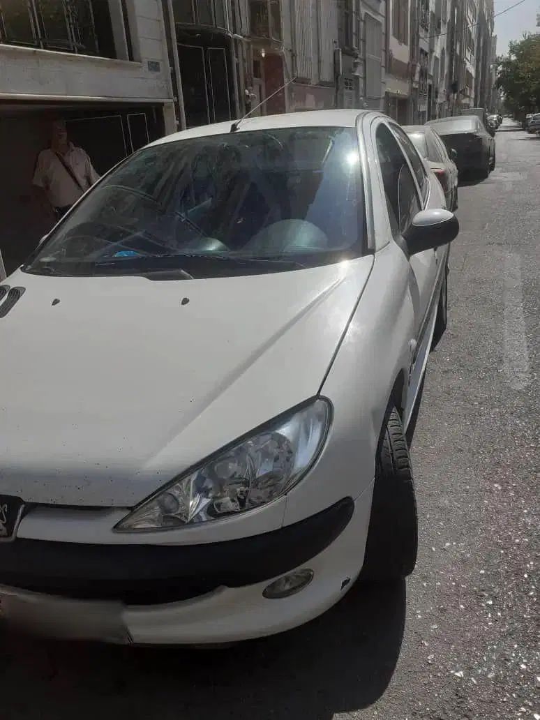 پژو ۲۰۶ صندوق دار v8 - 1396