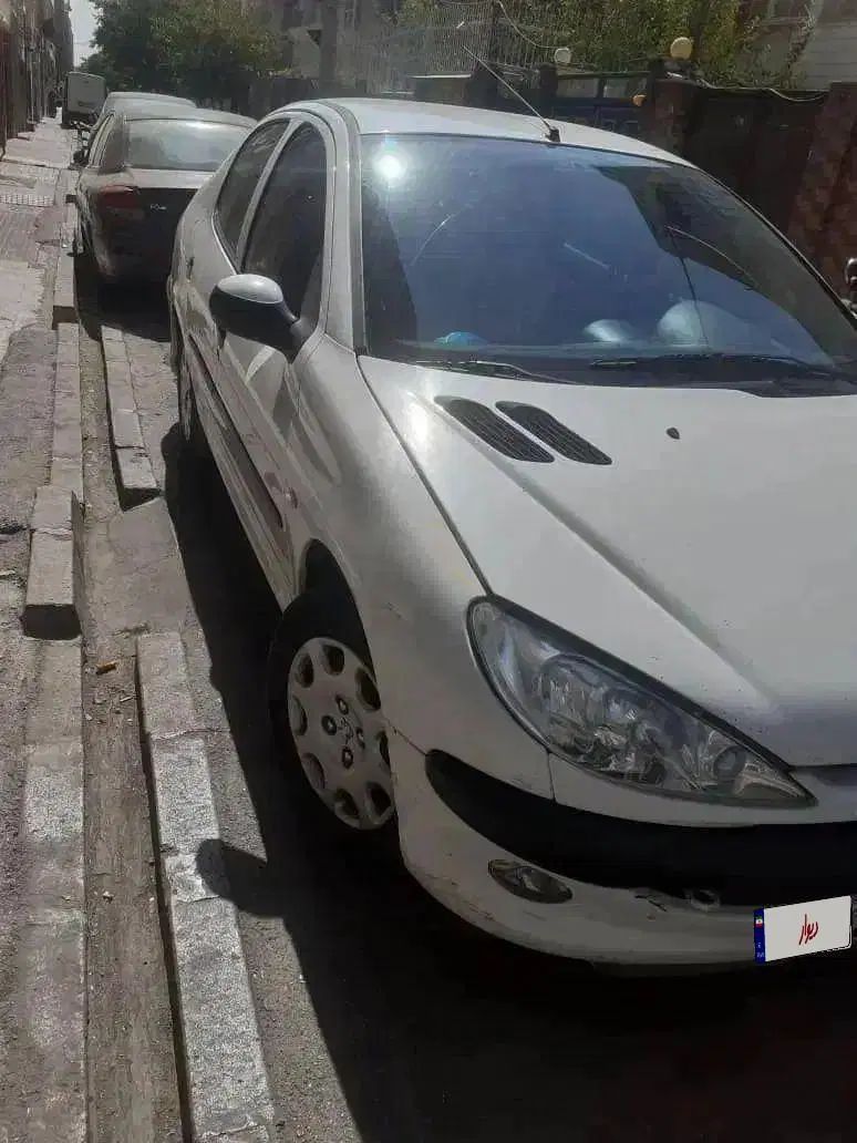 پژو ۲۰۶ صندوق دار v8 - 1396