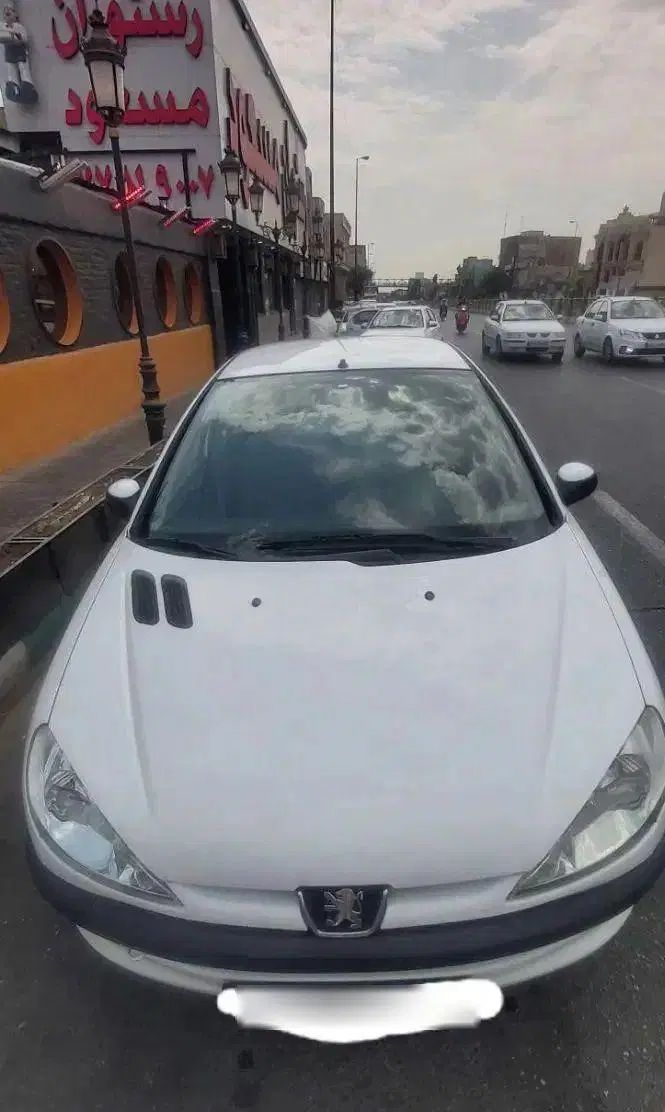 پژو ۲۰۶ صندوق دار v8 - 1394