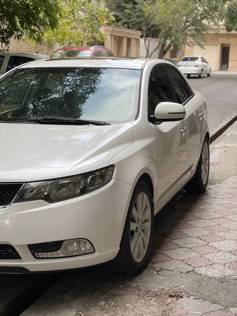 کیا سراتو 1.6 لیتر اتوماتیک - 2013