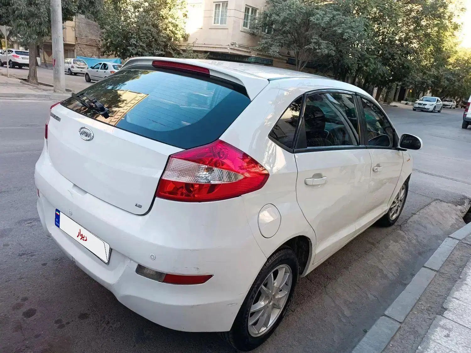 ام وی ام 315 هاچ بک ساده دنده ای - 1393